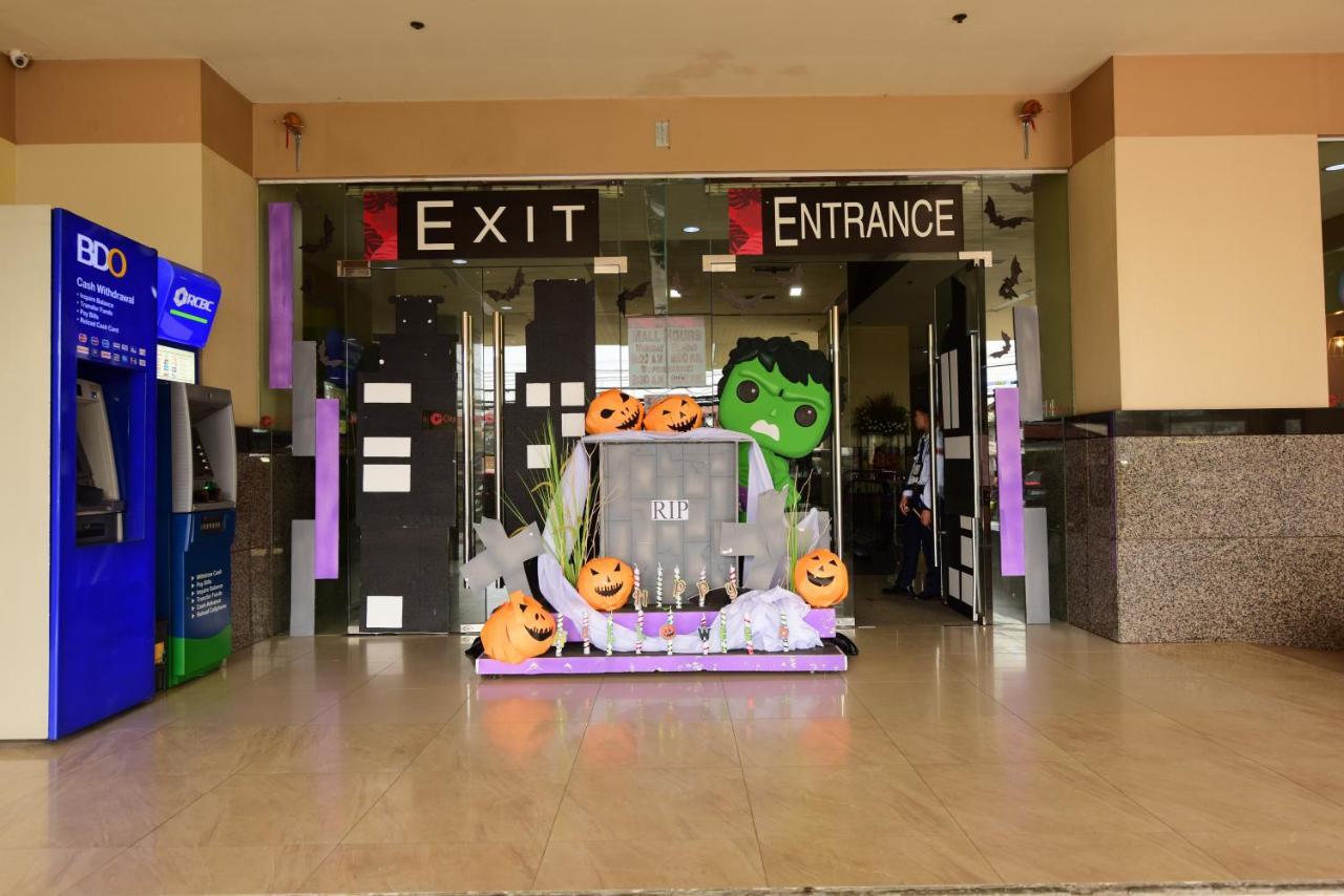 Eon Centennial Soho Hotel Cebu Buitenkant foto